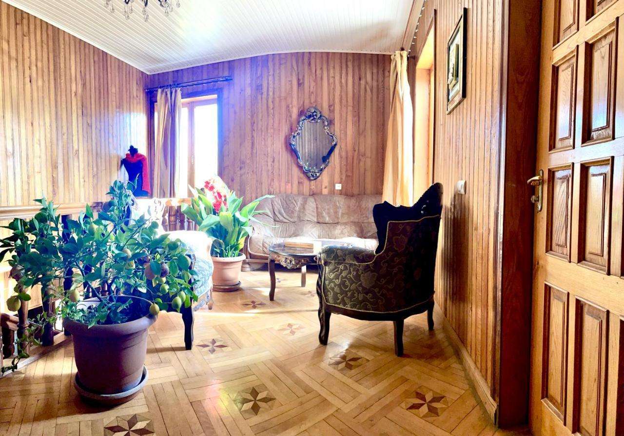 Guesthouse Georgia Sagarejo ภายนอก รูปภาพ