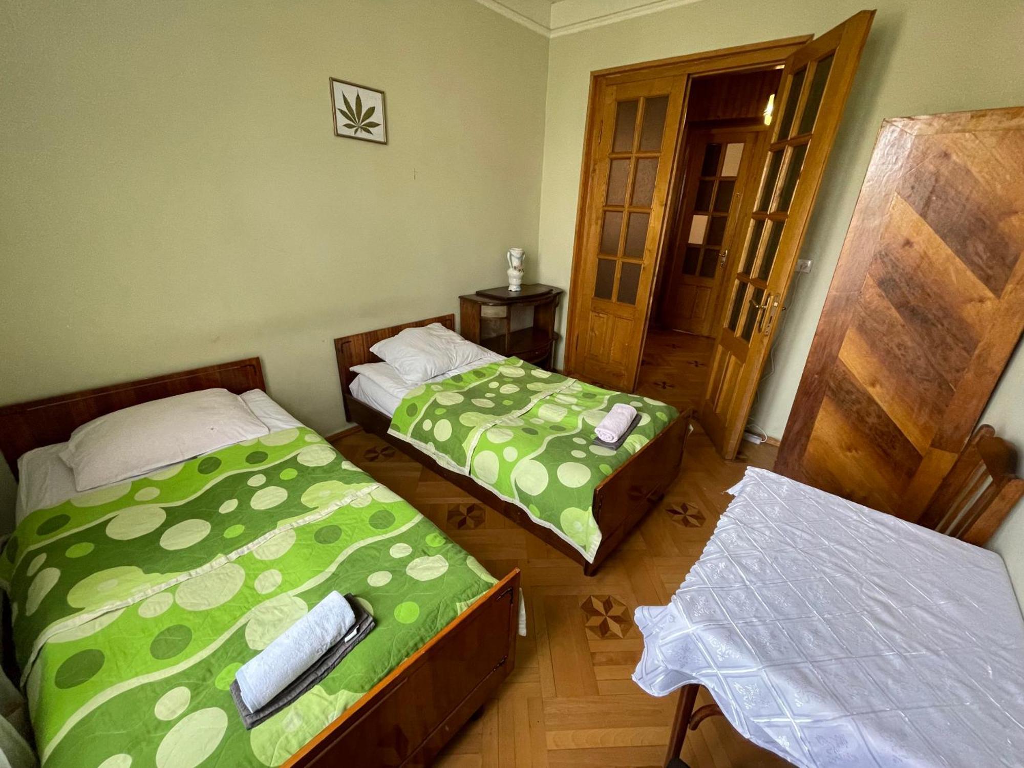 Guesthouse Georgia Sagarejo ภายนอก รูปภาพ
